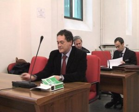 Doppie firme, già venti gli indagati